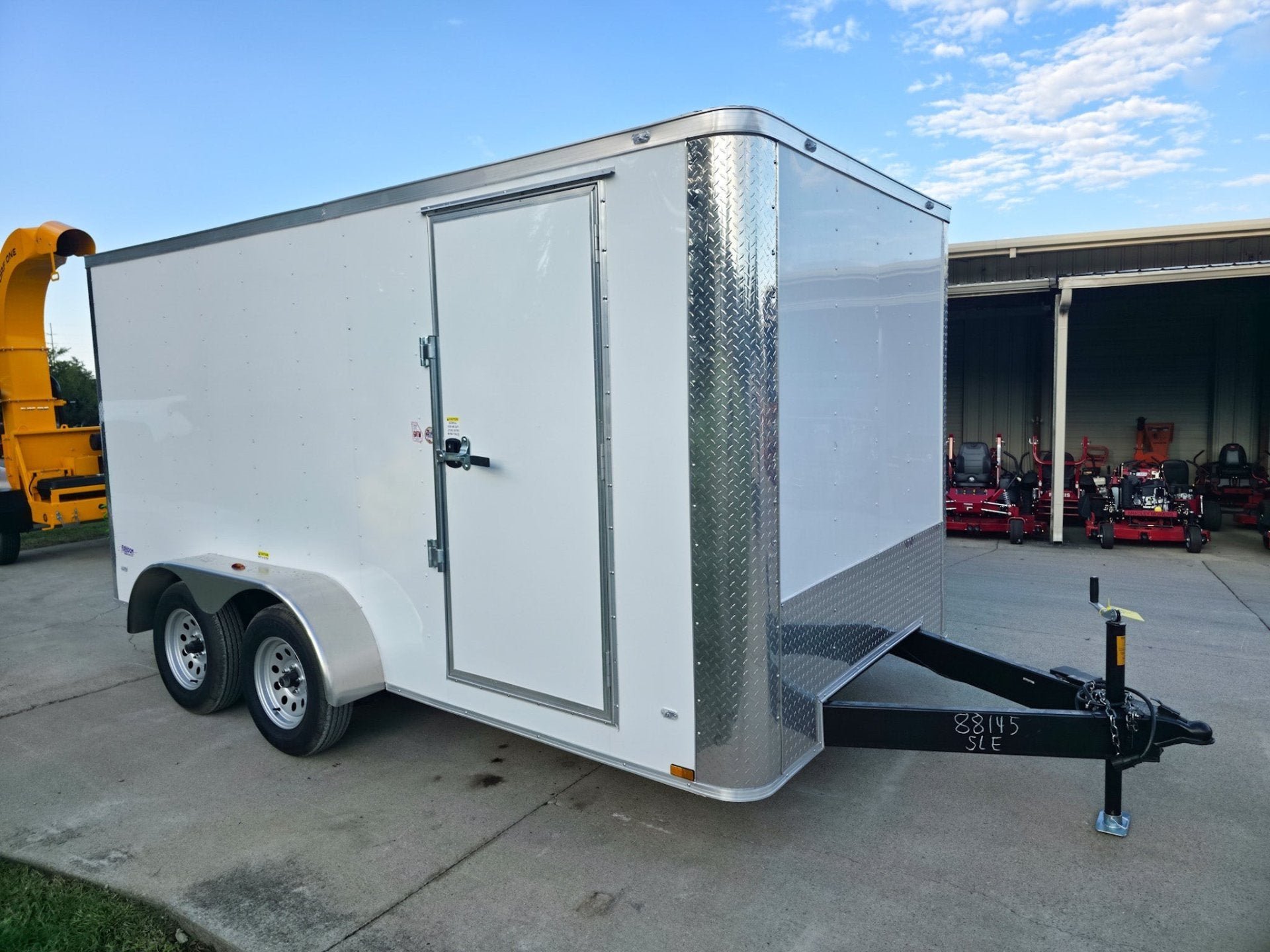 7x14x7 Enclosed Trailer White Flat Nose (2) 3500lb Axle